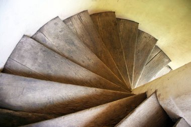 Spiral merdivenlerin üst görüntüsü