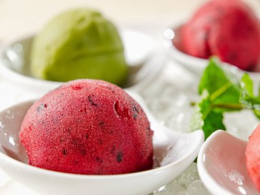 Meyve şerbeti karışımı.