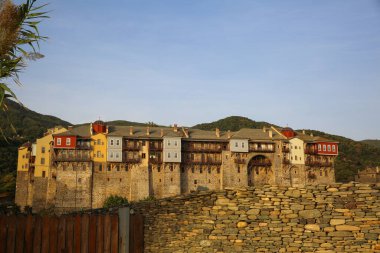 Athos Anıtındaki İviron Manastırı