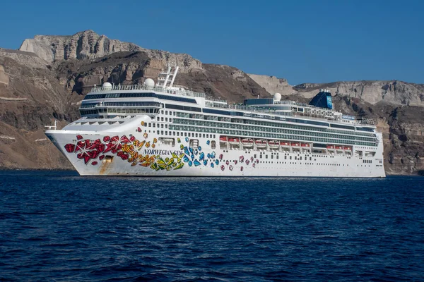 Fira Santorini Grecia Septiembre 2022 Cruceros Norwegian Gem Norwegian Cruise —  Fotos de Stock