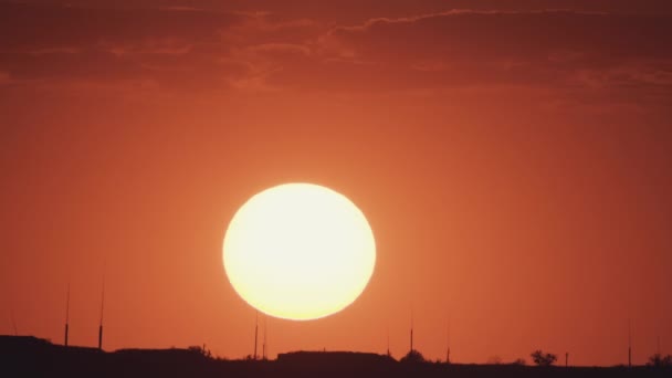 Велике Сонце Хмарами Тімелапсе — стокове відео