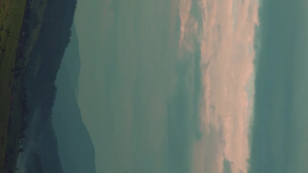 Karpackie Góry Szybkimi Chmurami — Wideo stockowe