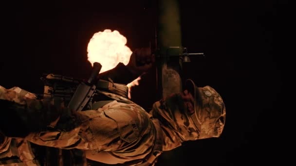 Soldier Latar Belakang Hitam — Stok Video