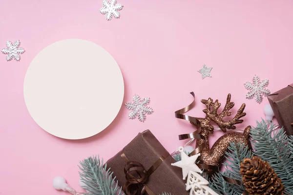 제품의 크리스마스 텍스트와 분홍색 — 스톡 사진