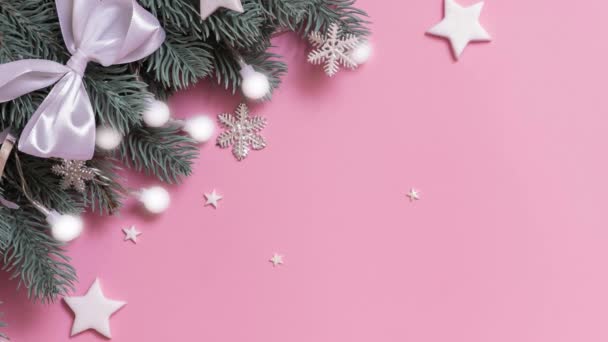 Composición Plana Navidad Con Pinos Luces Guirnalda Parpadeante Vista Superior — Vídeos de Stock