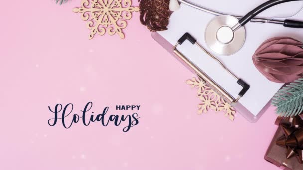 Steteskop Karlı Noel Süslemeleriyle Mutlu Tatiller Tıbbi Selamlama Xmas Geçmişi — Stok video