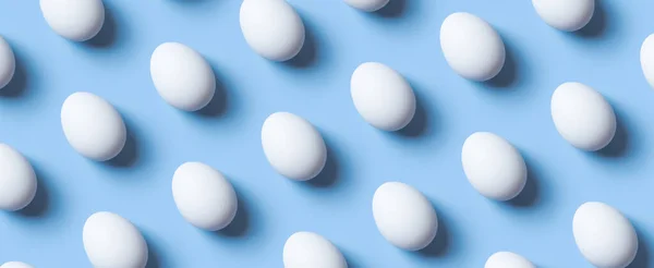 Creatieve Banner Met Patroon Van Witte Eieren Blauwe Achtergrond Pasen — Stockfoto