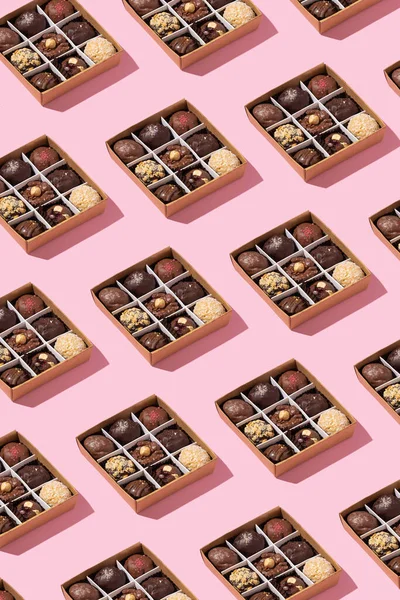 Modèle Fabriqué Partir Une Boîte Avec Des Bonbons Artisanaux Chocolat — Photo
