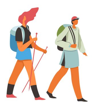 Gezgin erkek ve kadın yürüyüş için özel direkler kullanıyor. Doğayı keşfetmek, gezmek, gezmek, gezmek. Turistik kişilerle yürüyüş yapmak. Tatilde bir çift. Düz biçimli vektör
