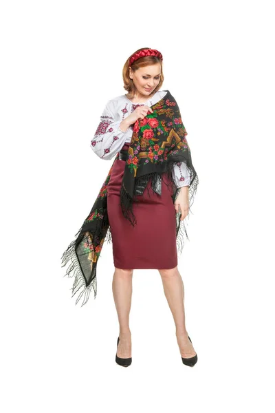 Piękna Ukrainka Stroju Narodowym Atrakcyjna Ukraińska Kobieta Tradycyjnym Ukraińskim Hafcie — Zdjęcie stockowe