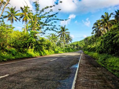 İki şeritli İl Yolu