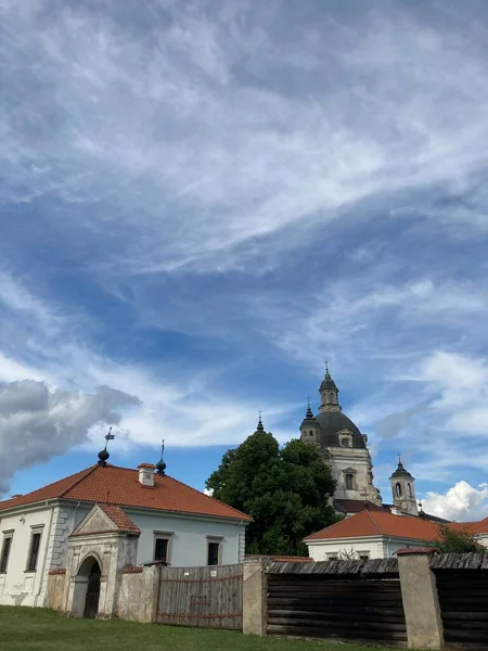 Antiguo Monasterio Pazaislis Estilo Barroco Cerca Kaunas Lituania Con Nubes — Foto de Stock