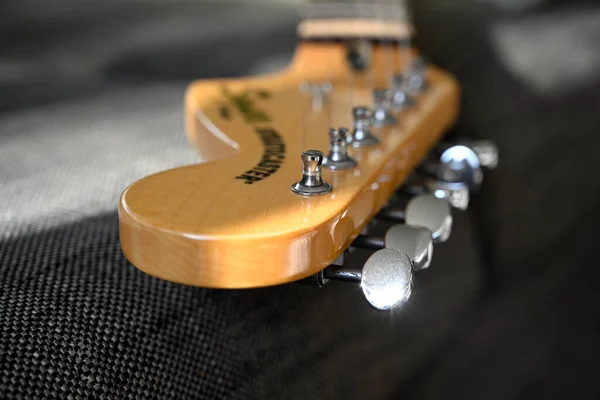 Christchurch New Zealand April 2023 Stratocaster Fender Electric Guitar Head — Stock Photo, Image