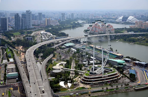 Singapour Juillet 2023 Singapour Roue Observation Autoroutes Vue Aérienne Photos De Stock Libres De Droits