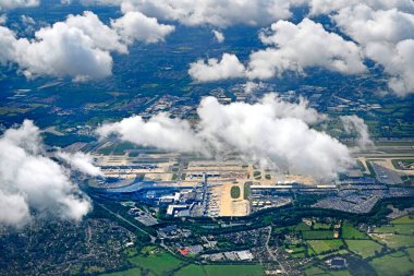 Gatwick, Birleşik Krallık - 31 Mayıs 2025; Gatwick Havaalanı Havacılık Görünümü, Doğu Sussex, Birleşik Krallık