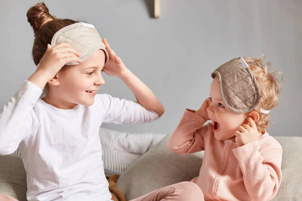 Happy Kids Sisters Spending Time Together Bedroom Wearing Blindfolds Eyes — Stock Photo, Image