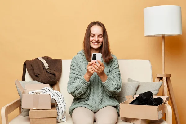 Charming Cheerful Woman Wearing Knitted Sweater Ordered Clothes Boxes Sitting — Stock Photo, Image