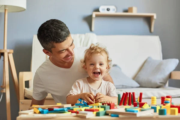 Képzeletbeli Mesemondó Játékok Kognitív Puzzle Kihívások Montessori Tanítási Módszer Kislány — Stock Fotó