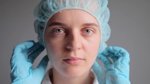 Mulher Operadora Vírus Tratamento Trabalho Pandémico Trabalho Cirúrgico Médica Enfermeira — Vídeo de Stock