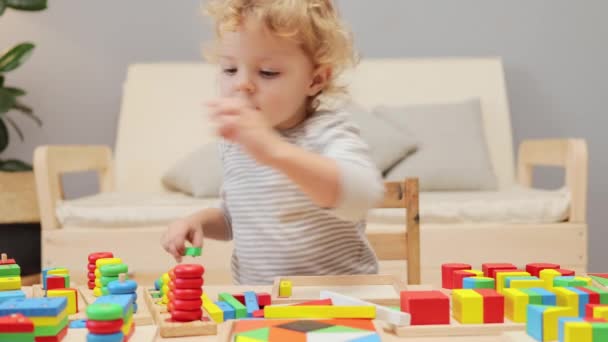 Sensory Play Colorful Wooden Block Stack Toddler Friendly Learning Emotional — Stock Video