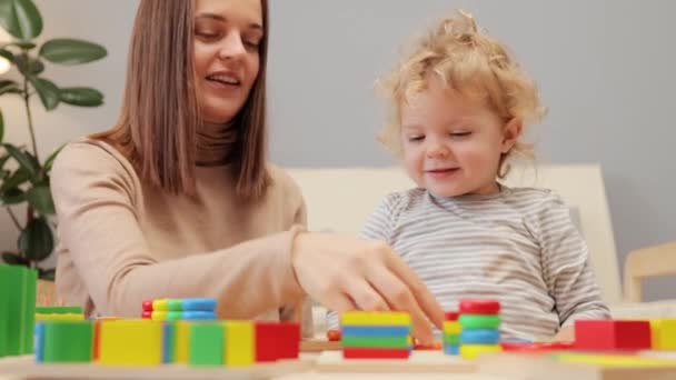 Rozwój Dziecka Zabawki Edukacyjne Komunikacja Kreatywność Rozwój Emocjonalny Społeczny Pozytywna — Wideo stockowe