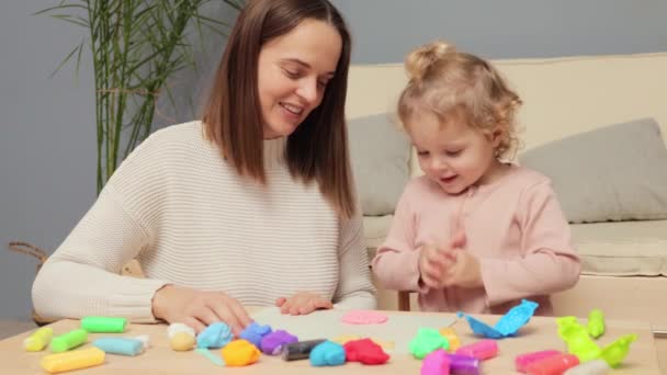 Modeling Children Hands Creativity Playful Plasticine Activity Happy Positive Caucasian — Stock Video