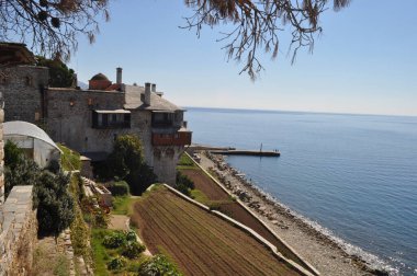 Xenophontos Manastırı Athos Dağı üzerine inşa edilmiş bir manastır.
