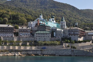 Agiou Panteleimonos Manastırı Athos Dağı üzerine inşa edilmiş bir manastır.