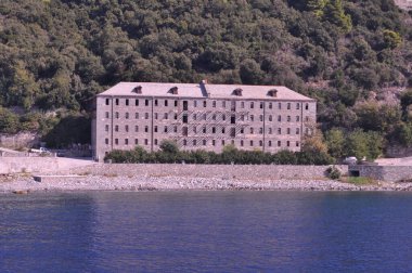 Agiou Panteleimonos Manastırı Athos Dağı üzerine inşa edilmiş bir manastır.