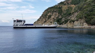 Osiou Grigoriou Manastırı Athos Dağı üzerine inşa edilmiş bir manastır.
