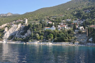 Vouleftiria 'nın taslağı Athos Dağı üzerine inşa edilmiştir.