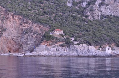 Athos Dağı toplumunun Katounakia eskizi Yunanistan 'da bir Doğu Ortodoks keşiş topluluğudur.