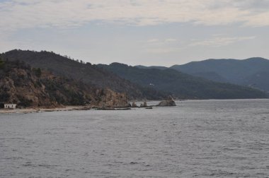 Kulübenin Kutsal Hücresi Athos Dağı üzerine inşa edilmiş bir hücredir.