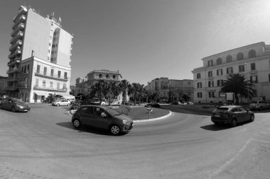 İtalya, Sicilya, Ragusa, Del Popolo Meydanı manzarası (Piazza del Popolo)