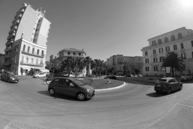 İtalya, Sicilya, Ragusa, Del Popolo Meydanı manzarası (Piazza del Popolo)