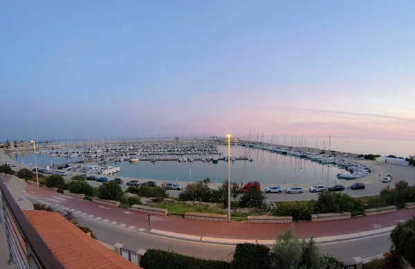 Italia Sicilia Mar Mediterráneo Marina Ragusa Provincia Ragusa Barcos Motor — Foto de Stock