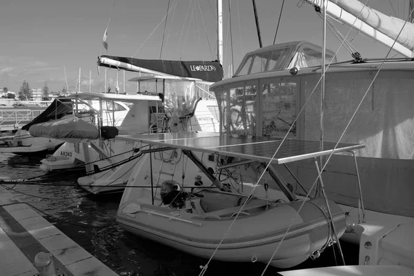 意大利 西西里 地中海 拉古萨海 拉古萨省 2022年11月24日 港口豪华游艇 Editorial — 图库照片