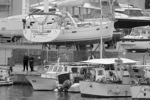 Itália Sicília Marina Ragusa Província Ragusa Dezembro 2022 Pessoas Barcos — Fotografia de Stock
