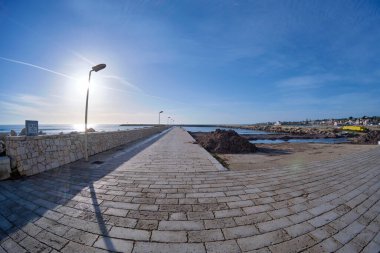 İtalya, Sicilya, Akdeniz, Güney Doğu kıyı şeridi, Donnalucata (Ragusa ili), liman manzarası