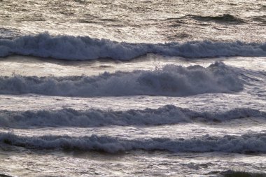 İtalya, Sicilya Kanalı, kışın sert Akdeniz