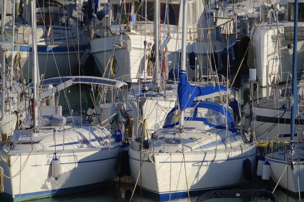Италия Сицилия Средиземное Море Марина Рагуза Провинция Рагуза Роскошные Яхты — стоковое фото