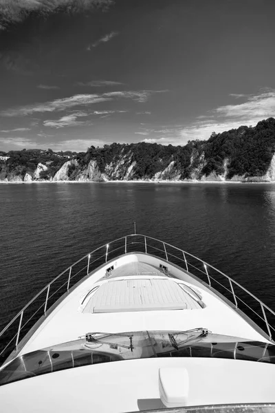 Olaszország Toszkána Elba Sziget Kilátás Tengerpartra Egy Luxus Jacht Azimut — Stock Fotó