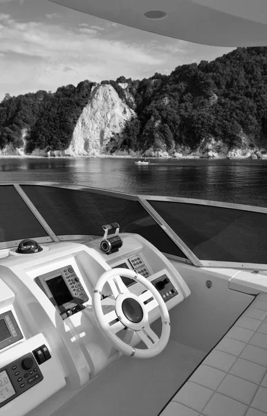 Itália Toscana Elba Island Iate Luxo Azimut Consola Condução Flybridge — Fotografia de Stock