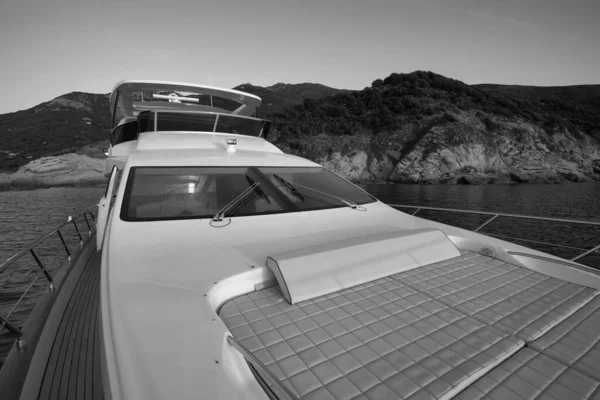Italien Toscana Elba Utsikt Över Kusten Från Lyx Yacht Vid — Stockfoto