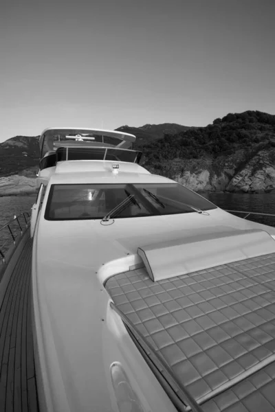 Italien Toscana Elba Utsikt Över Kusten Från Lyx Yacht Vid — Stockfoto