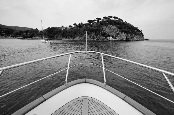 Италия Тоскана Остров Эльба Вид Побережье Роскошной Яхты Azimut — стоковое фото