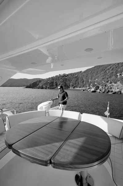 Ιταλία Τοσκάνη Νησί Έλβα Πολυτελή Yacht Azimut Flybridge — Φωτογραφία Αρχείου