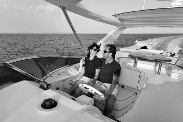Italy Tuscany Elba Island Luxury Yacht Azimut Couple Flybridge Driving — Stock Photo, Image
