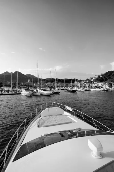 Italia Toscana Isola Elba Veduta Porto Azzurro Uno Yacht Lusso — Foto Stock