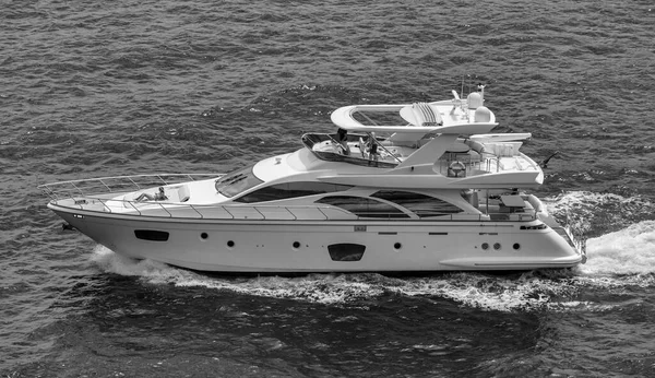 Włochy Morze Śródziemne Luksusowy Jacht — Zdjęcie stockowe